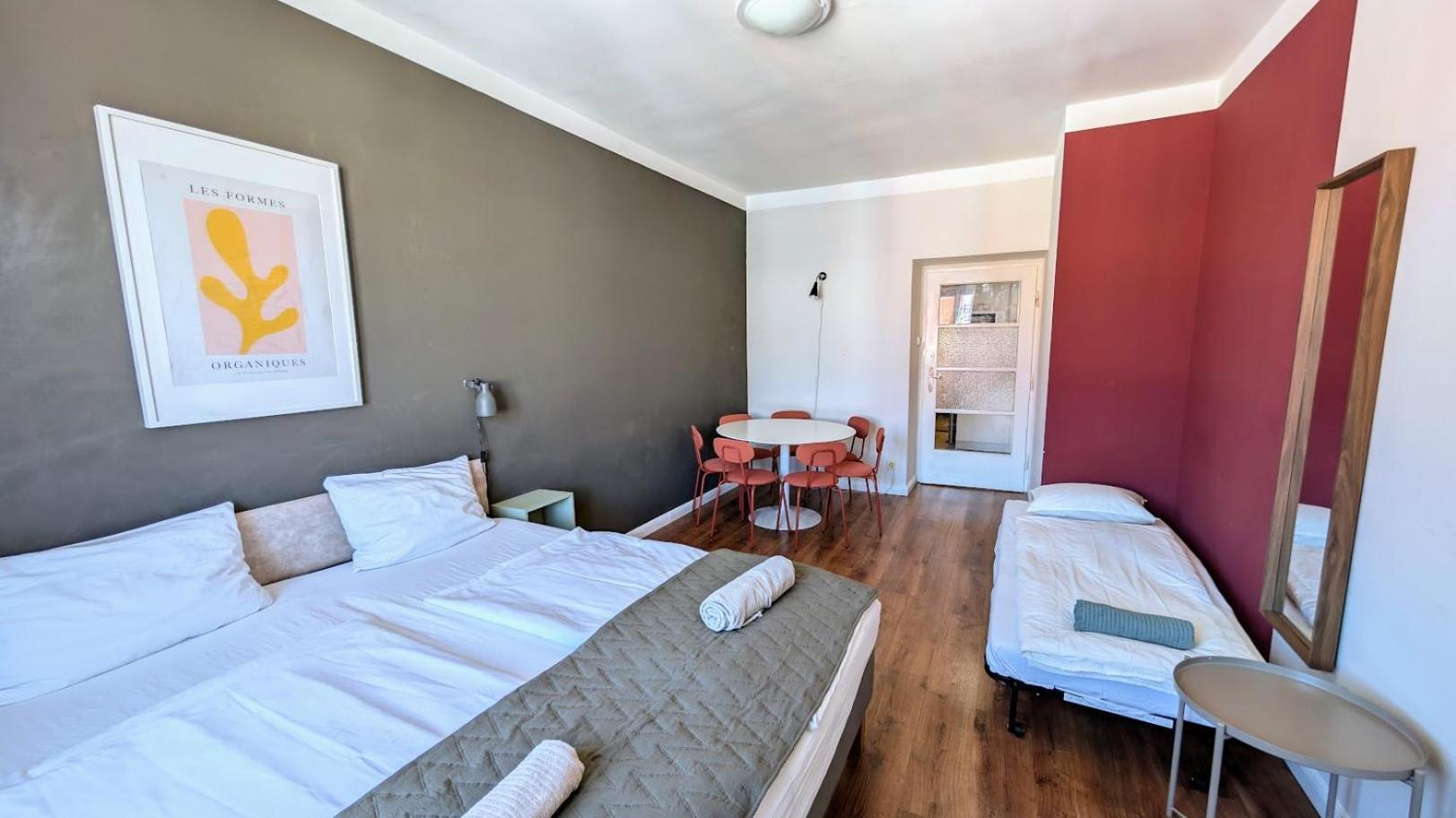 Flat In Zizkov -502- Lägenhet Prag Exteriör bild