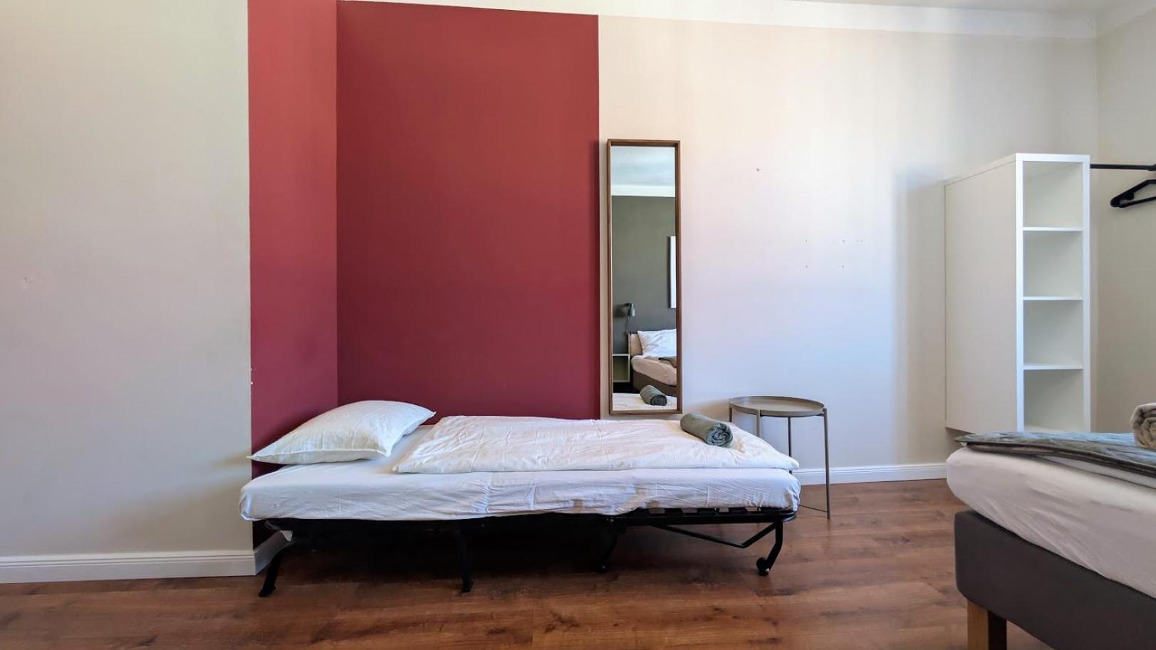 Flat In Zizkov -502- Lägenhet Prag Exteriör bild